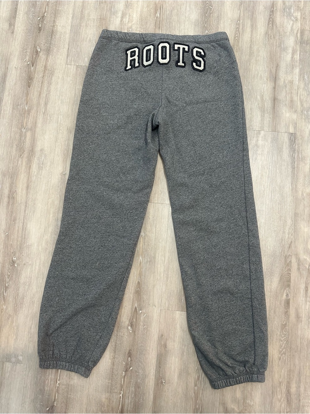 Roots Athletics 73, Women’s Grey Jogger Sweatpants Size Small